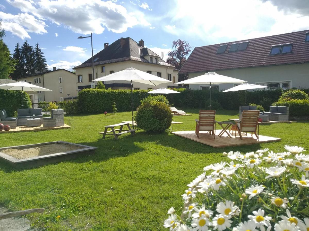 Gaestehaus Residenz Lapeiner Portschach am Worthersee Bagian luar foto