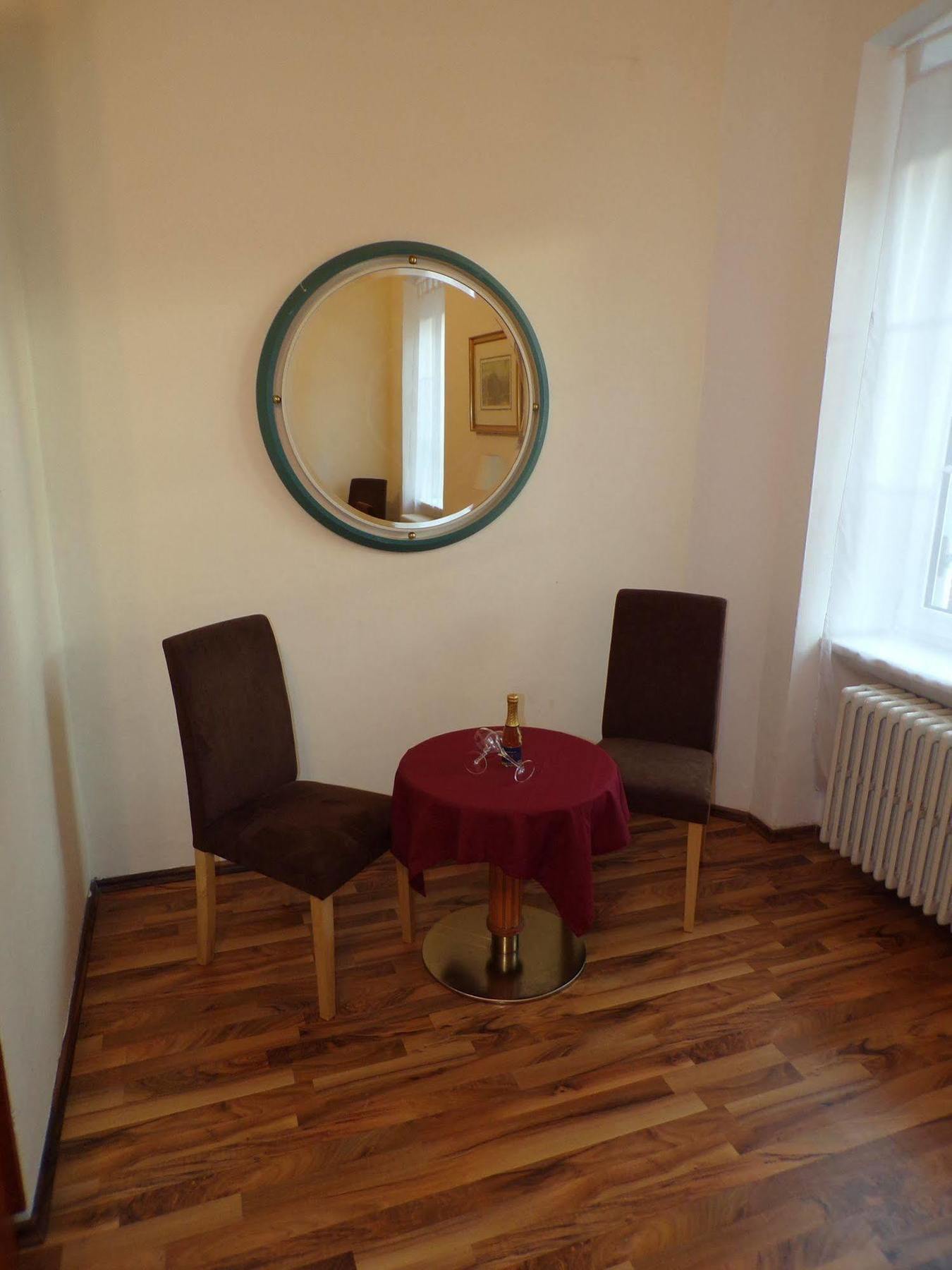 Gaestehaus Residenz Lapeiner Portschach am Worthersee Bagian luar foto