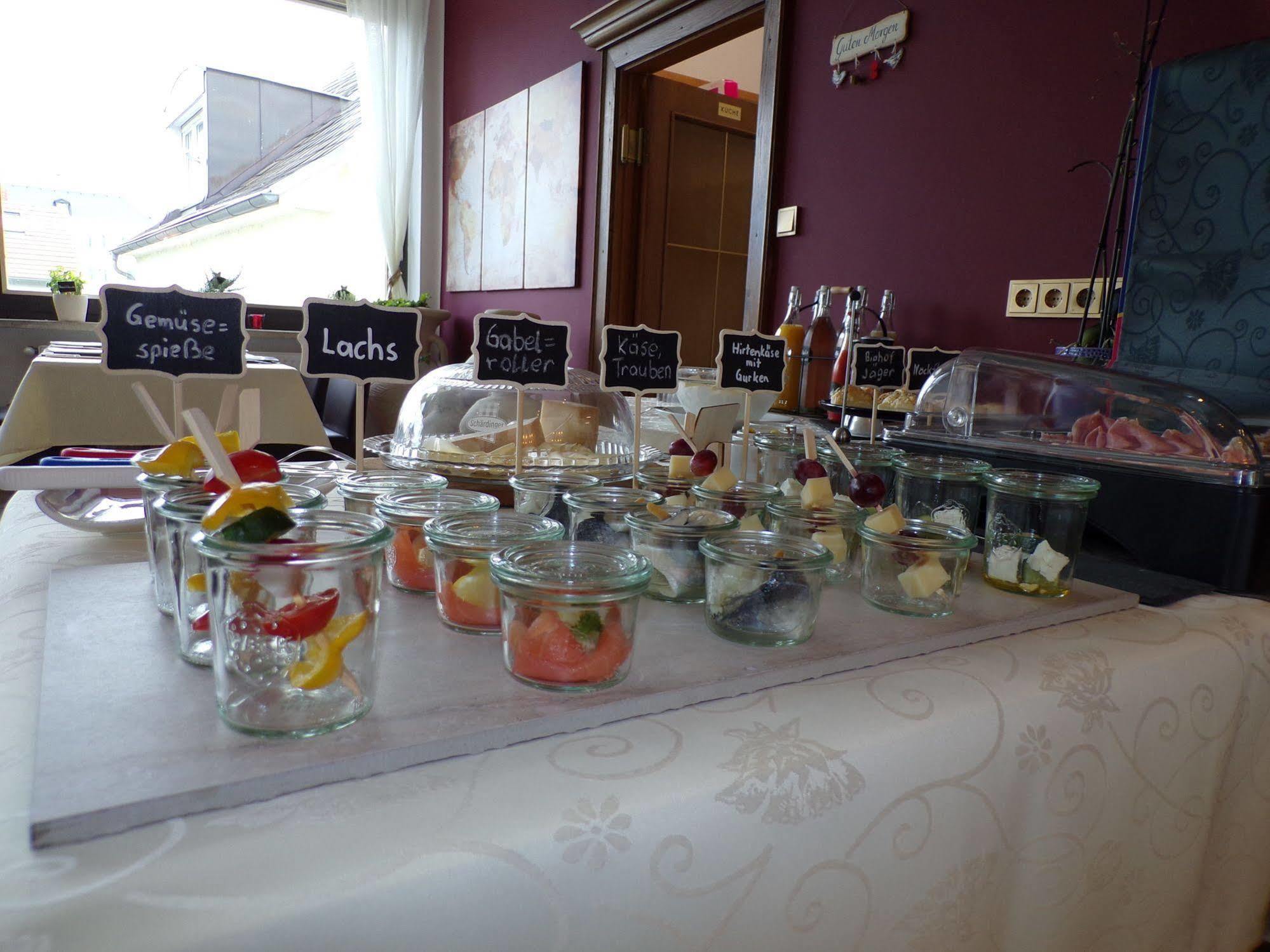 Gaestehaus Residenz Lapeiner Portschach am Worthersee Bagian luar foto
