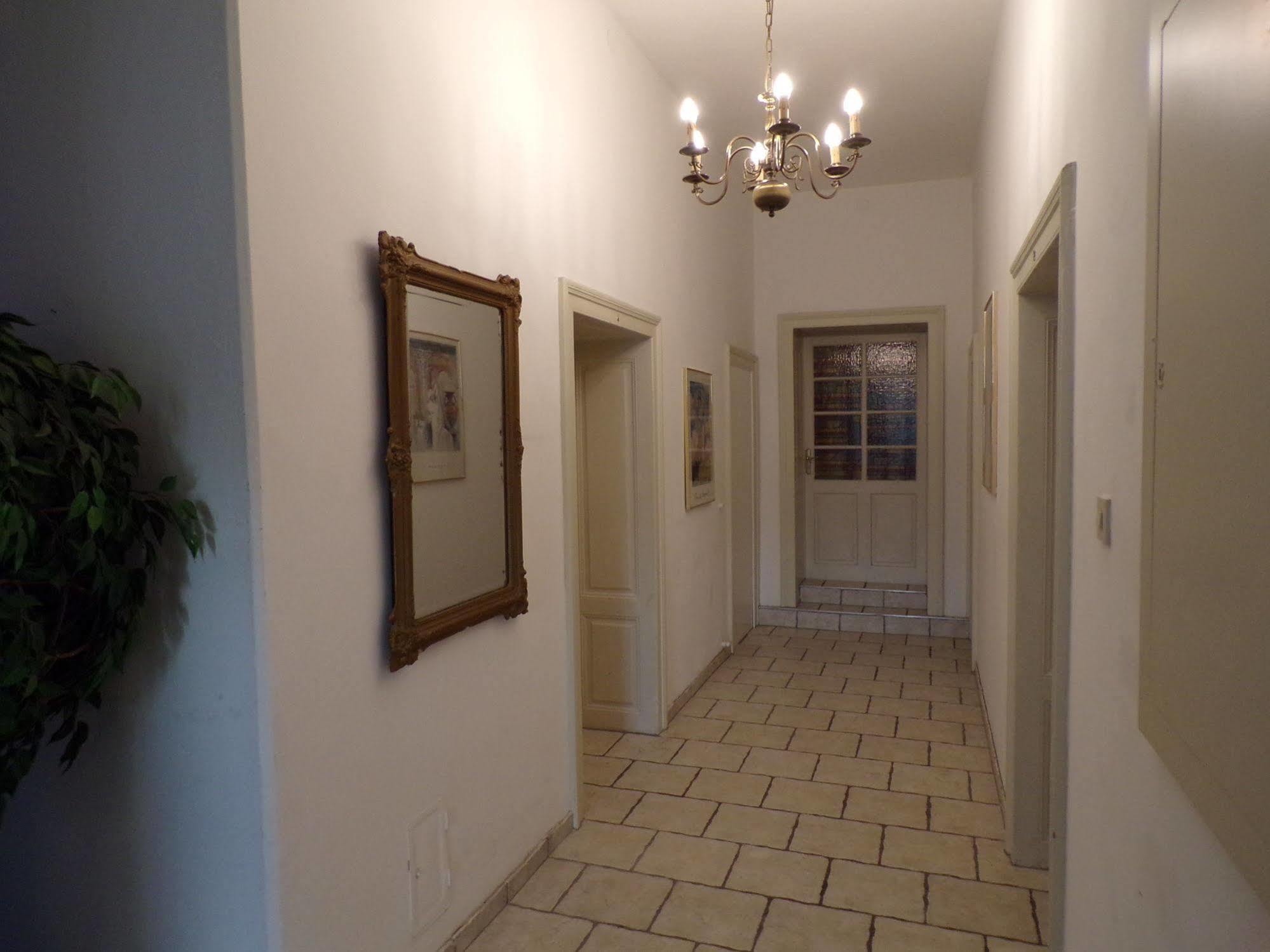 Gaestehaus Residenz Lapeiner Portschach am Worthersee Bagian luar foto