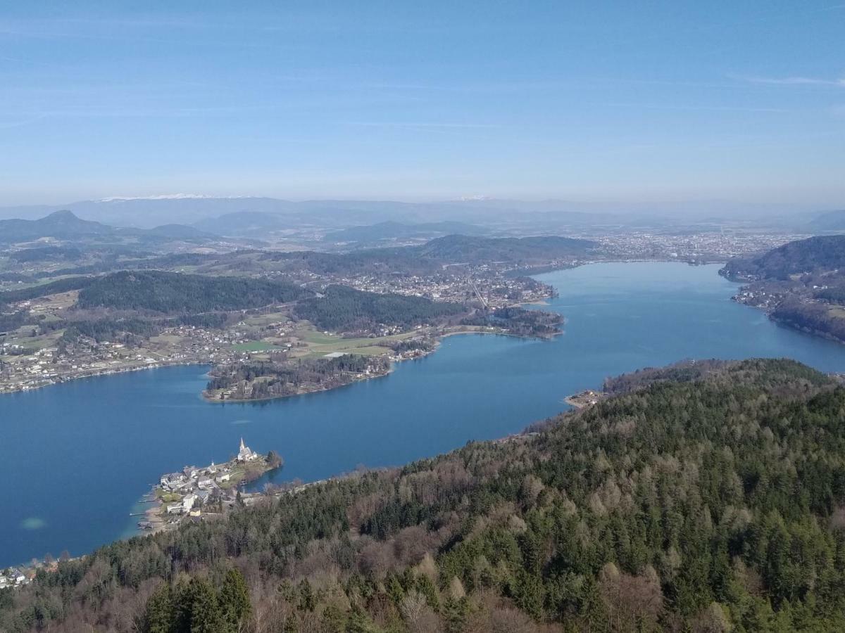 Gaestehaus Residenz Lapeiner Portschach am Worthersee Bagian luar foto