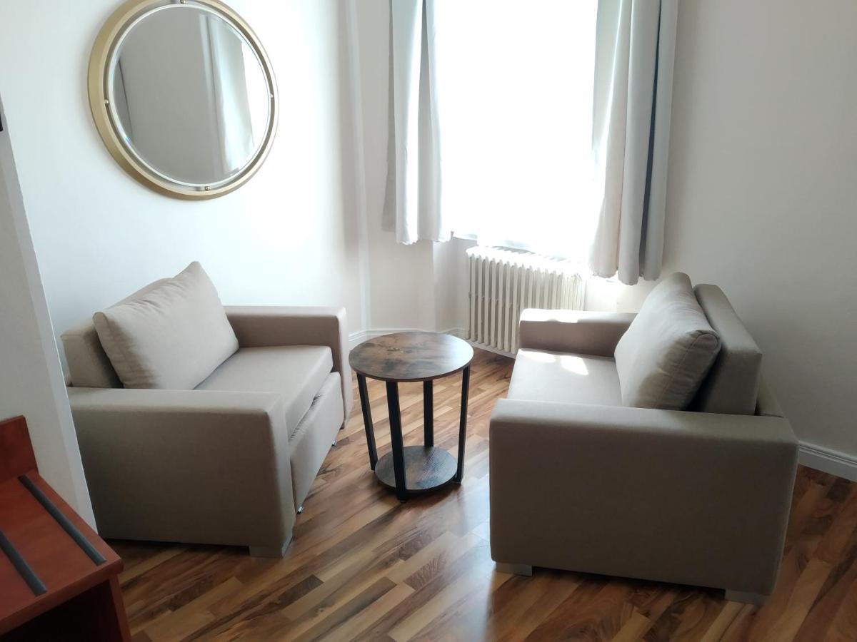 Gaestehaus Residenz Lapeiner Portschach am Worthersee Bagian luar foto